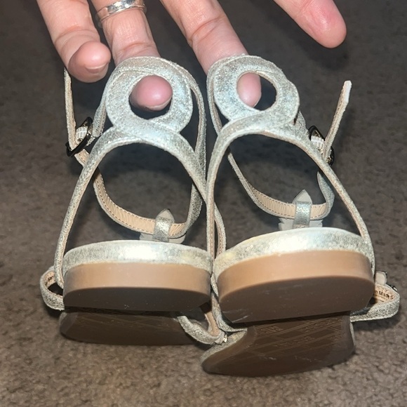 BADGLEY MISCHKA Cara II Crystal Embellished Flat Sandal Rhinestone Bling 7 - Picture 6 of 10